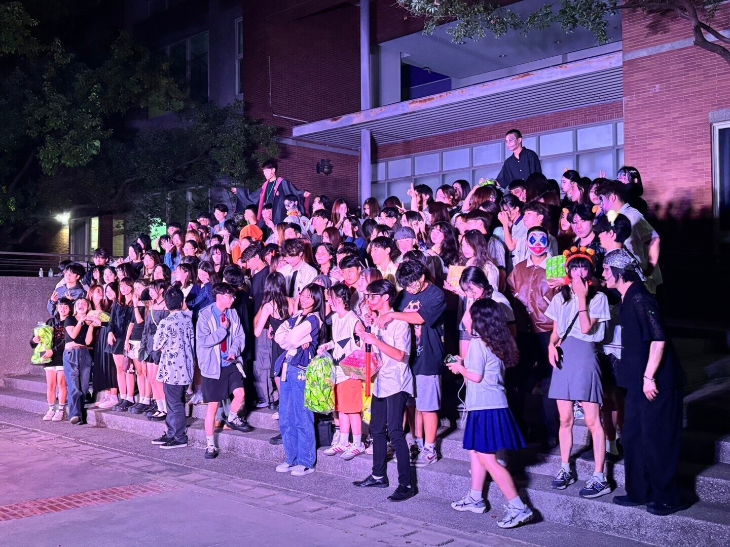 theater_S__57073666_0 theater_S__57073666_0